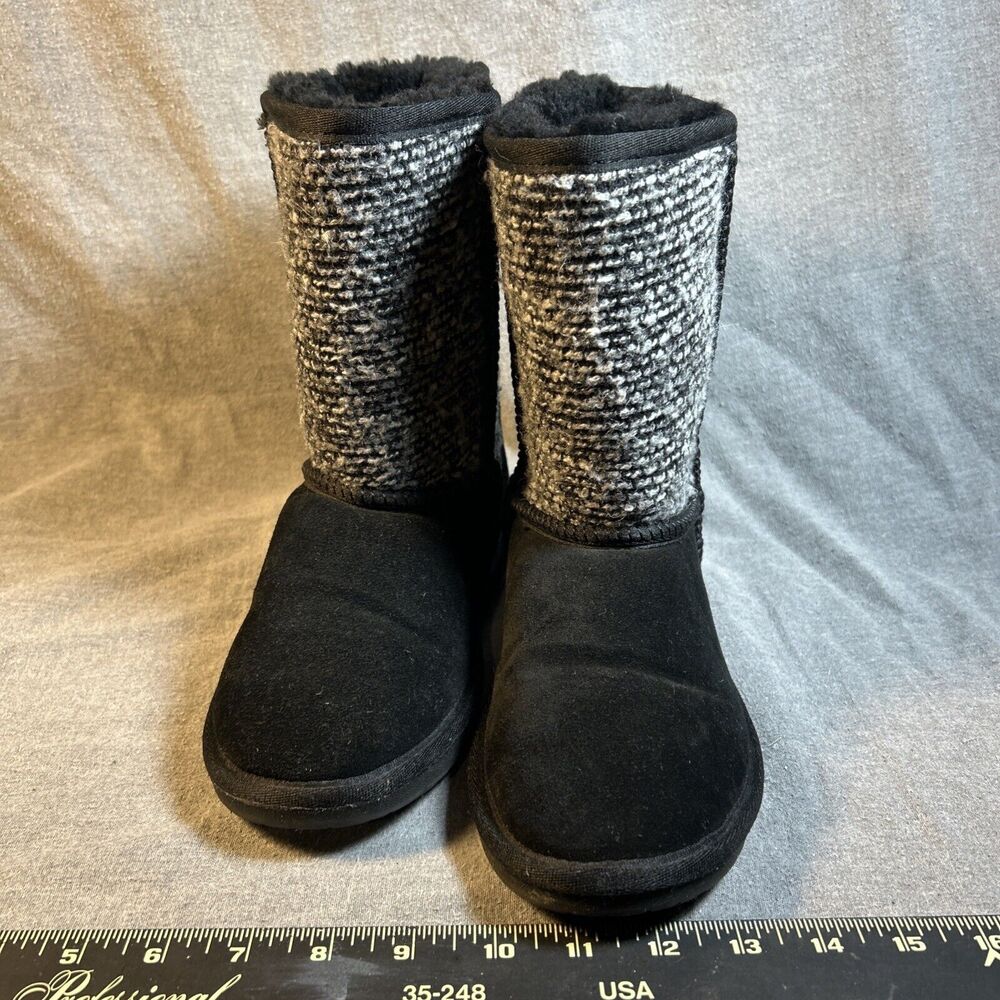 Minnetonka Moccasin Womens Suede Moccasin Boots Black Size 7 View 5